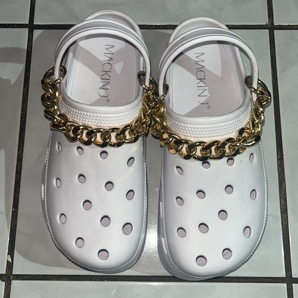 MACKINJ Crocs Women's Classic Bae Embellished - Picture 11 of 11